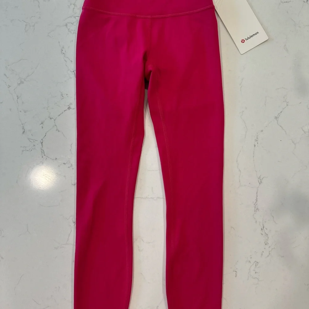 Lululemon Wunder Train $98MSRP - Picture 11 of 11